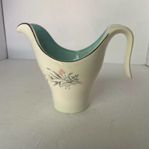 Taylor Smith Taylor Creamer Cream Pitcher 8 oz. 4.25" Vintage Made USA TST284